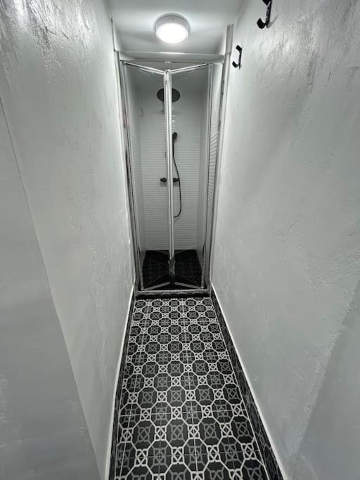 Apartamento Recien Reformado Con 5 Habitaciones Y 3 Banos Мадрид Экстерьер фото