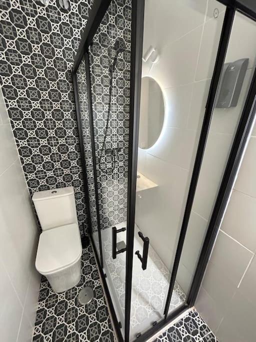 Apartamento Recien Reformado Con 5 Habitaciones Y 3 Banos Мадрид Экстерьер фото